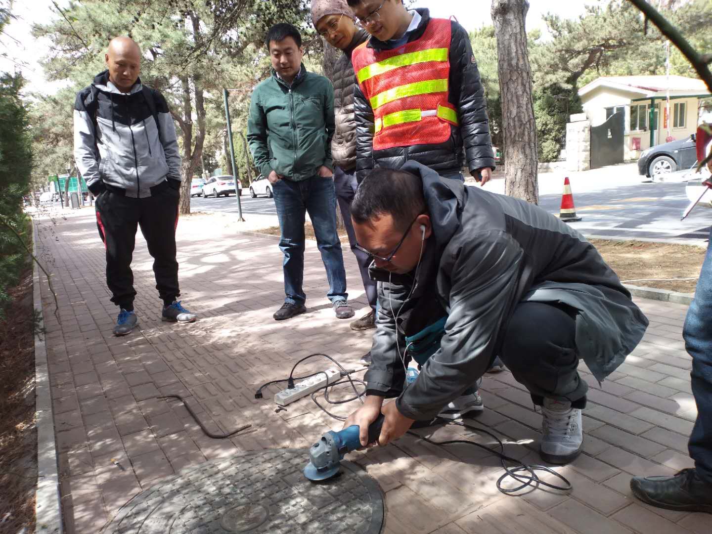 河北秦皇島井蓋監(jiān)控器項(xiàng)目